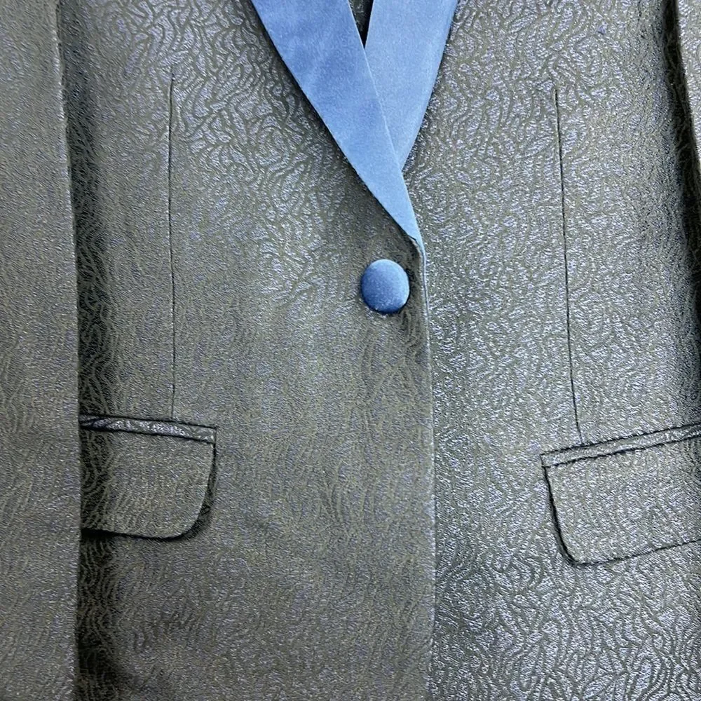 Wqi.Han navy brocade blue 5 piece tuxedo size 6 NWT